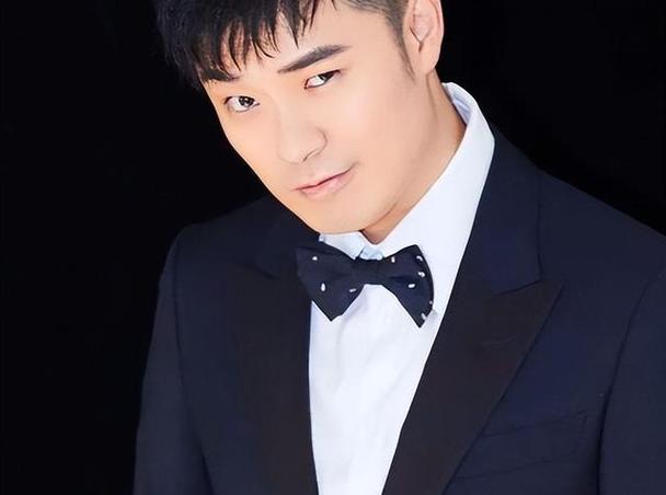 陈赫跨界歌手：曾小贤变身懒人歌手，新歌引共鸣！