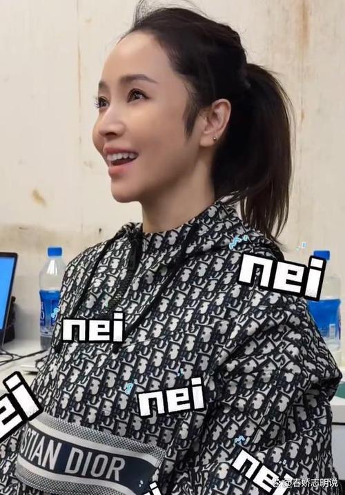 乘风2025：侯佩岑领航，跨越山海的音乐成长之旅