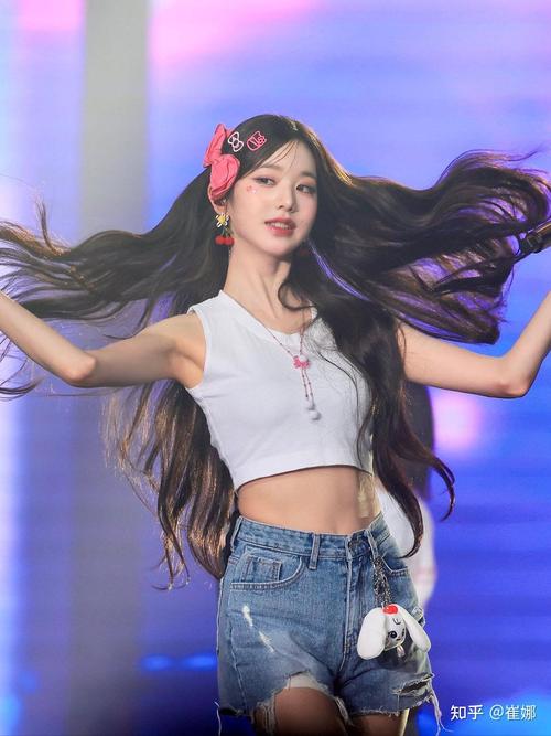 IVE女团身材火出圈，颜值天花板引热议