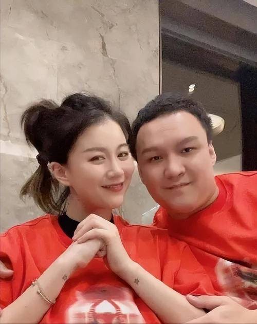 车澈离婚，李嘉格重获新生