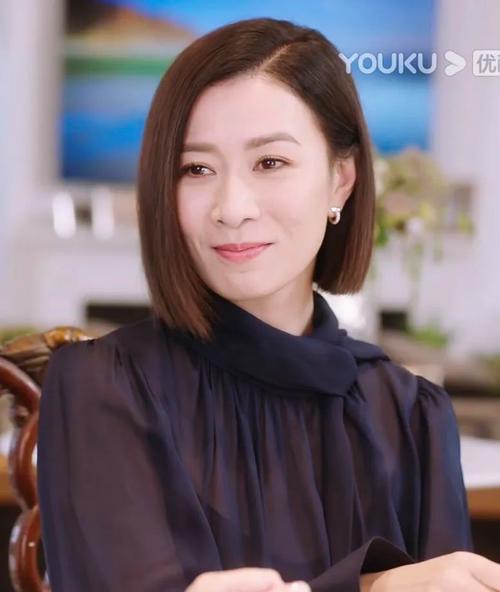 佘诗曼《新闻女王2》回归荧屏,传奇女主播再掀热议! 佘诗曼《新闻女王2》回归荧屏,传奇女主播再掀热议!