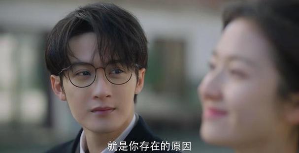 《滤镜》偶像剧:檀健次李兰迪挑战传统,变身喜剧引发深层思考 《滤镜》偶像剧:檀健次李兰迪挑战传统,变身喜剧引发深层思考