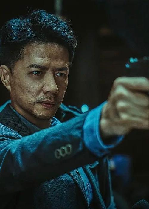 沙尘暴:段奕宏主演悬疑力作,荒漠警察破案传奇 沙尘暴:段奕宏主演悬疑力作,荒漠警察破案传奇