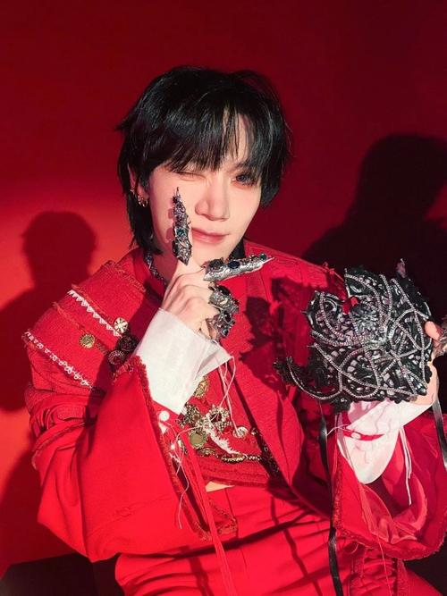 NCT TEN新专辑STUNNER来袭,RB Groovy融合惊喜不断! NCT TEN新专辑STUNNER来袭,RB Groovy融合惊喜不断!