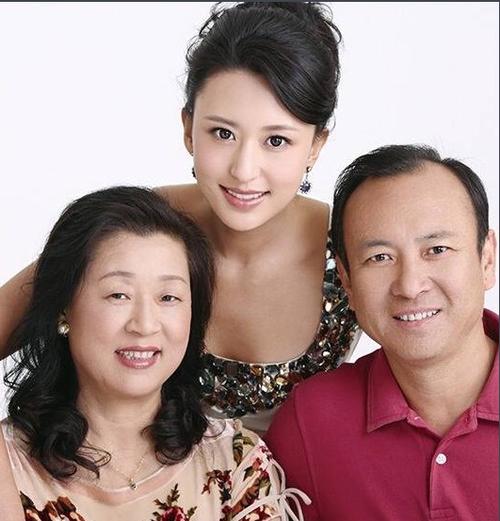 浪姐6通讯录:社交货币与娱乐圈人脉异化 浪姐6通讯录:社交货币与娱乐圈人脉异化