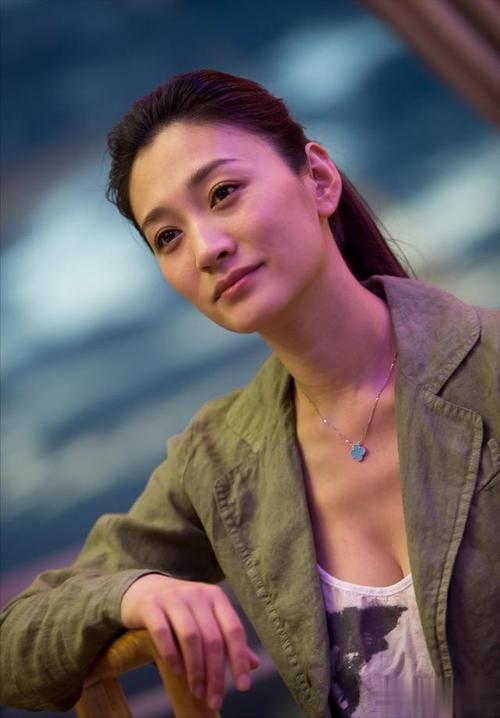 李小冉素颜惊艳48岁,综艺竞技引期待! 李小冉素颜惊艳48岁,综艺竞技引期待!
