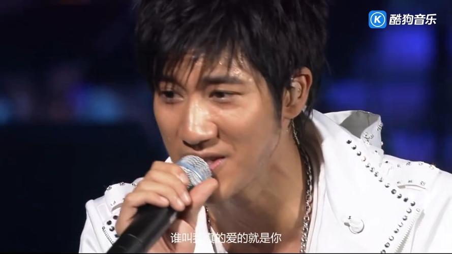 王力宏南昌演唱会泪洒,音乐治愈伤痛,二哥感恩重生 王力宏南昌演唱会泪洒,音乐治愈伤痛,二哥感恩重生