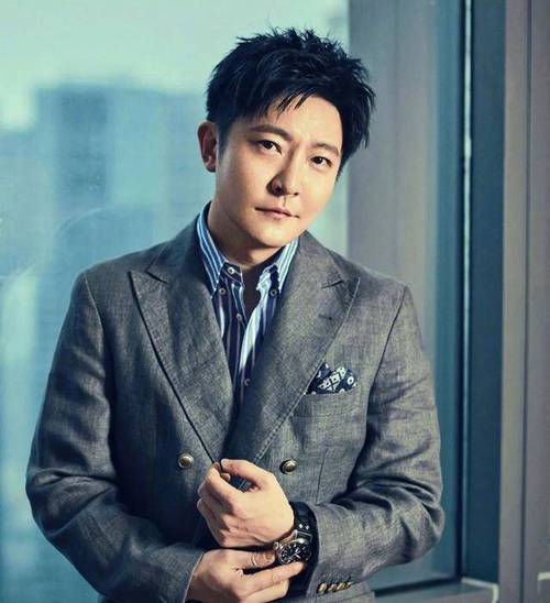 郭京飞《黄雀》幽默演绎,演技颜值谁更重要? 郭京飞《黄雀》幽默演绎,演技颜值谁更重要?