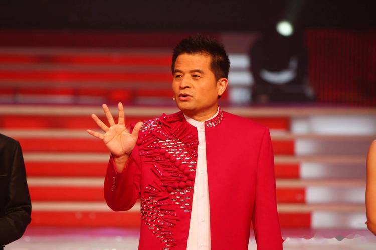 吴昕加盟《奔跑吧》引发热议,综艺音乐新碰撞! 吴昕加盟《奔跑吧》引发热议,综艺音乐新碰撞!