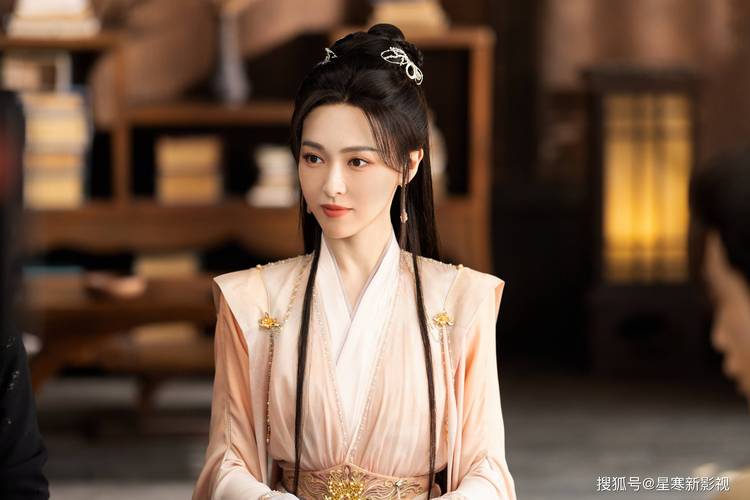 念无双争议剧:唐嫣演技妆造引热议,值得一看吗? 念无双争议剧:唐嫣演技妆造引热议,值得一看吗?