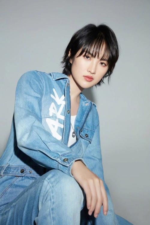 姚安娜蜕变记:富二代如何用实力赢得尊重 姚安娜蜕变记:富二代如何用实力赢得尊重