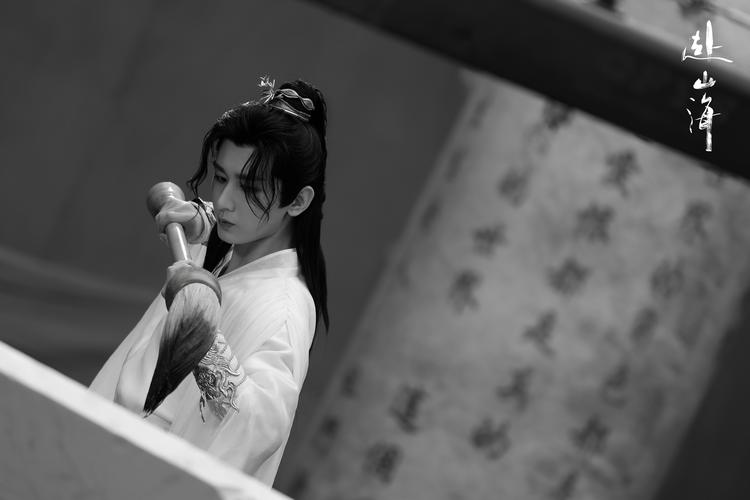 《赴山海》萧秋水被冤枉，屈寒山人人喊打，英雄与坏蛋的较量