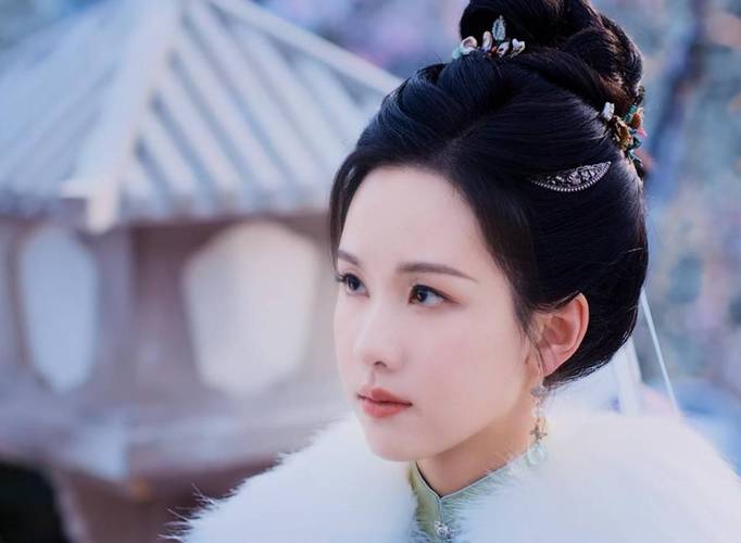 雁回时:陈都灵主演爆款古装剧,复仇爽剧黑马 雁回时:陈都灵主演爆款古装剧,复仇爽剧黑马