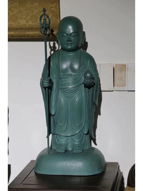 日本真人秀《人间观察》地藏菩萨雕像开口，观众反应各异引热议