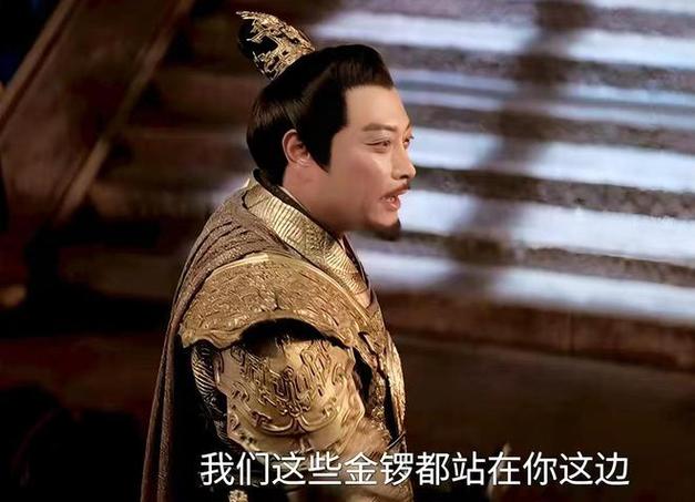 大奉打更人热度飙升：12美人与许七安情缘之谜