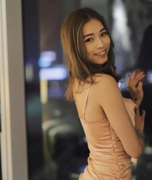 TVB新剧惊悚首映:廖慧仪断腿惊悚出场,悬疑伏笔引期待 TVB新剧惊悚首映:廖慧仪断腿惊悚出场,悬疑伏笔引期待