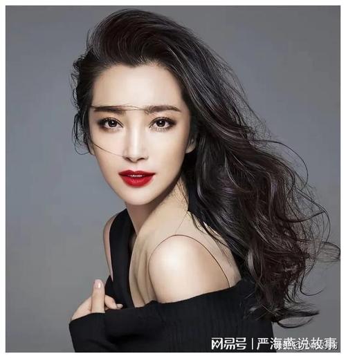 爆姐揭秘:娱乐圈真相与明星情缘 爆姐揭秘:娱乐圈真相与明星情缘