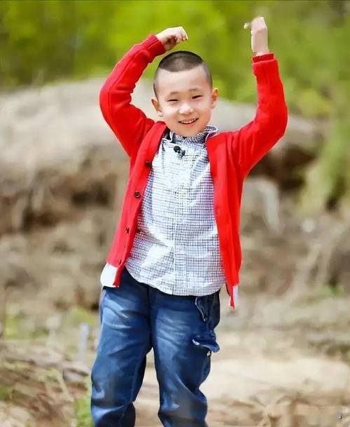 萌娃成长记:爸爸去哪儿萌娃变酷少年,回顾成长历程 萌娃成长记:爸爸去哪儿萌娃变酷少年,回顾成长历程