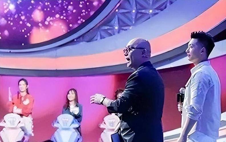 王宇轩：非诚勿扰钉子户导游变老板的传奇之路