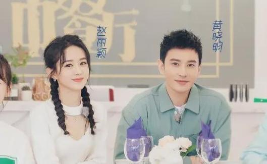 黄晓明赵丽颖剧组恶搞照,期待《造城者》精彩亮相! 黄晓明赵丽颖剧组恶搞照,期待《造城者》精彩亮相!