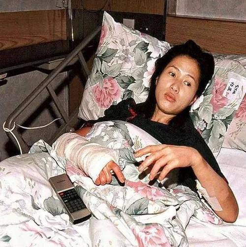 梁琤版灭绝师太:颜值担当,多面人生回顾 梁琤版灭绝师太:颜值担当,多面人生回顾