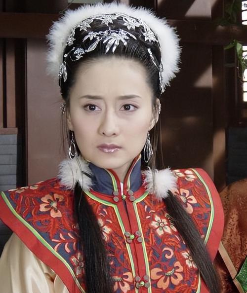 浪姐6琼女郎命运反转:李晟逆袭陈德容口碑下滑,谁将胜出? 浪姐6琼女郎命运反转:李晟逆袭陈德容口碑下滑,谁将胜出?