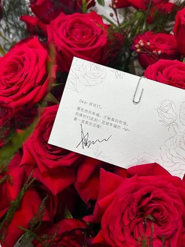 Angelababy36岁生日风波:李晨祝福引热议,人脉回暖事业回升? Angelababy36岁生日风波:李晨祝福引热议,人脉回暖事业回升?