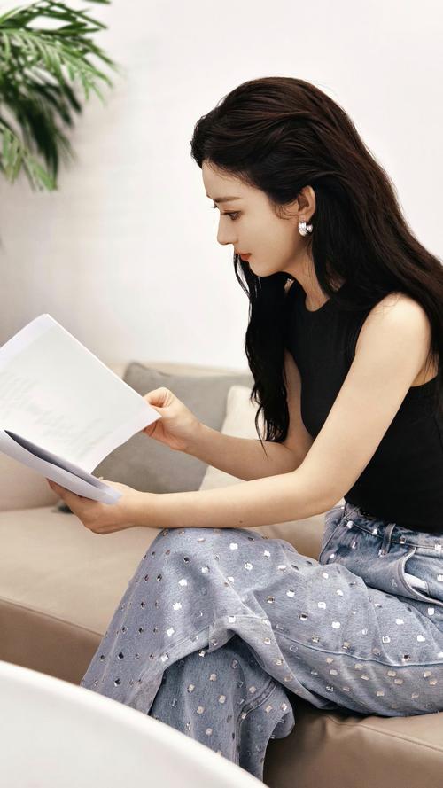赵丽颖主演《向阳·花》新预告,姐妹情深挑战命运! 赵丽颖主演《向阳·花》新预告,姐妹情深挑战命运!